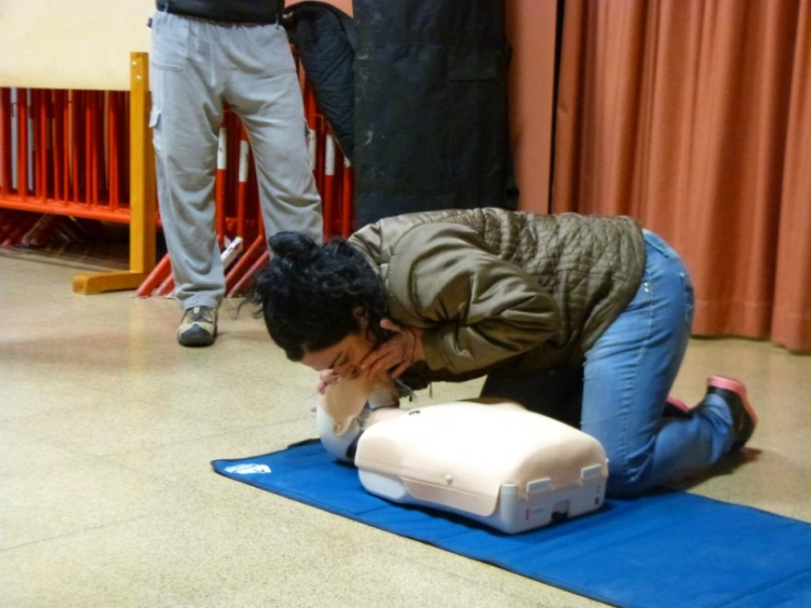 Pràctiques de respiració a la ressuscitació cardiopulmonar