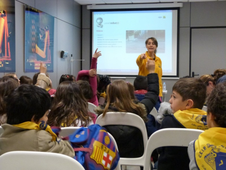 A l'activitat també s'explica com s'han de comportar els vianants