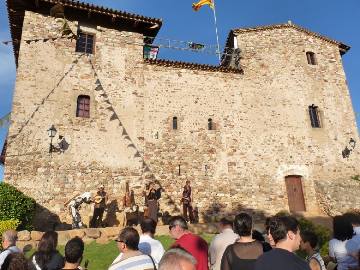 El Castell de Plegamans presideix el Mercat Medieval