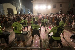 Cercavila amb Festukada: Anem al Pati!